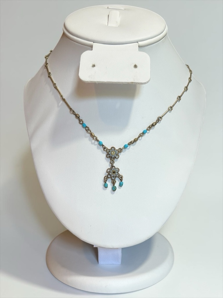 Avon Vintage Faux Turquoise Crystal Flower Necklace Cc